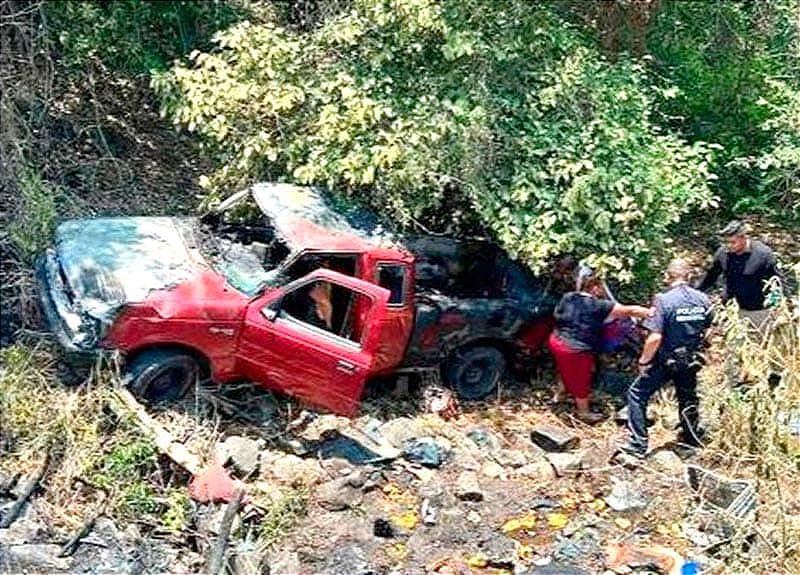 ¡SUMAN 6 LOS MUERTOS POR LA VOLCADURA EN LA XALAPA-ACTOPAN!