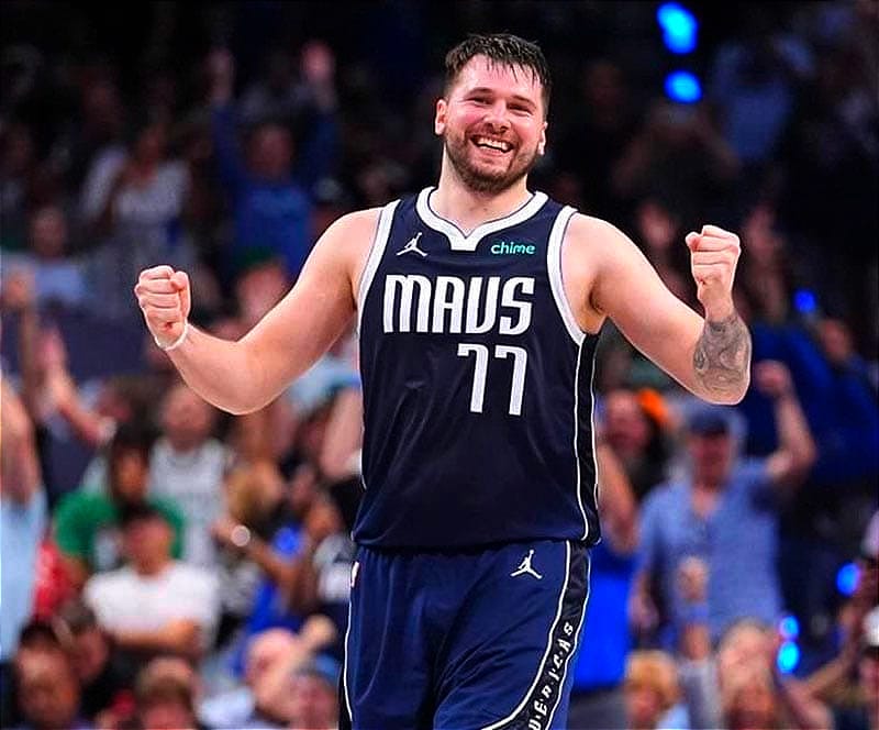 ¡DESPIERTAN LOS MAVS, APLASTAN A CELTICS Y EVITAN BARRIDA!