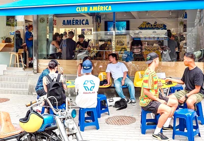 ¡CAFETERÍA DEL AMÉRICA EN COREA DEL SUR!