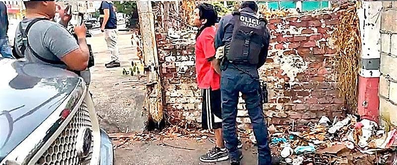 ¡DETENIDO POR ANDAR DE PIROMANO! - BOMBEROS Y PC SOFOCARON EL FUEGO