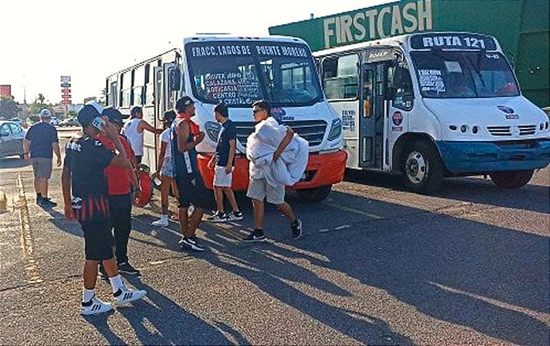 ¡CARAVANA DE LA BANDA DEL PIRATA!