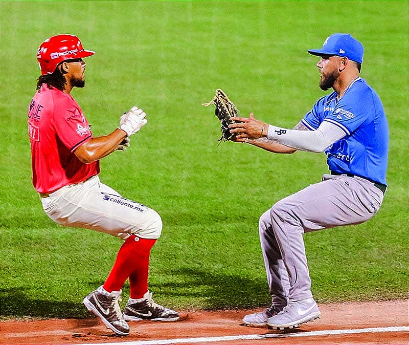 ¡LÁZARO BLANCO SE ESTRENA GANANDO EN EL ÁGUILA! - *Jonrón de Herlis Rodríguez ante Bravos de León