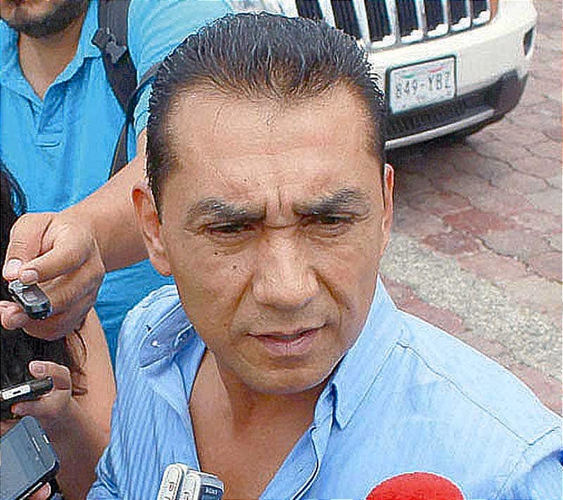 ¡EX ALCALDE DE IGUALA, JOSÉ LUIS ABARCA CONSIGUE AMPARO!