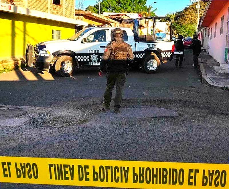 ¡JOVEN ASESINADO DE 5 PUÑALADAS!