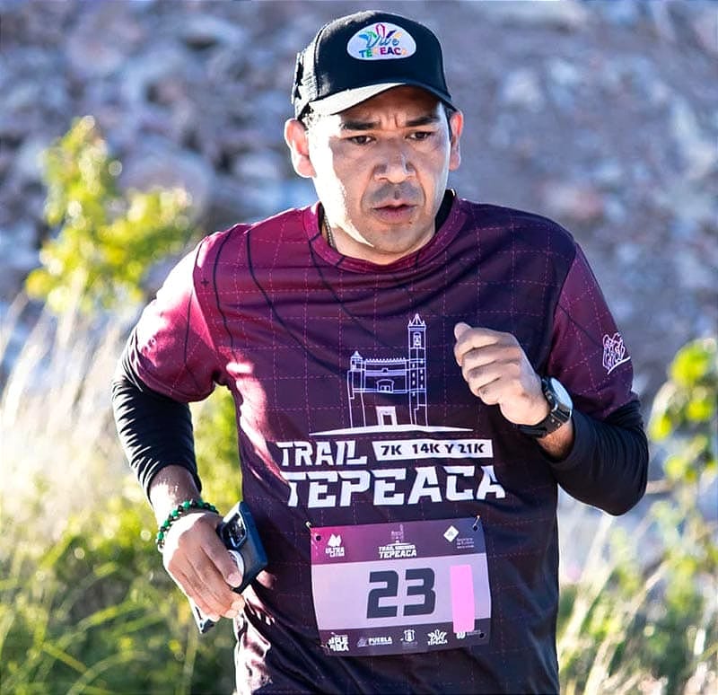 ¡KAREN MORA Y AMADOR HERNÁNDEZ GANAN TRAIL TEPEACA!