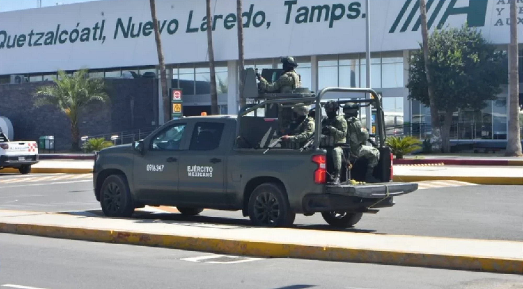 ¡MANDAN MILITARES HACIA NUEVO LAREDO PARA REFORZAR SEGURIDAD!