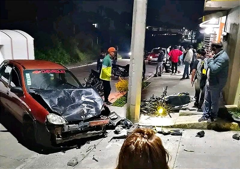 ¡SE DESBARATA EN TREMENDO “TORTAZO”! - COSCOMATEPEC