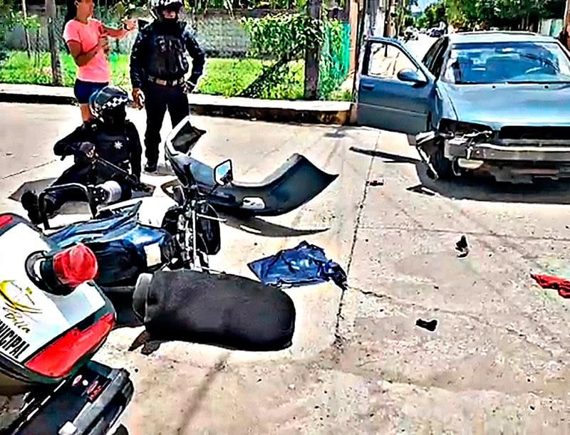 ¡MOTO-PATRULLERO HERIDO EN ENCONTRONAZO! - POZA RICA