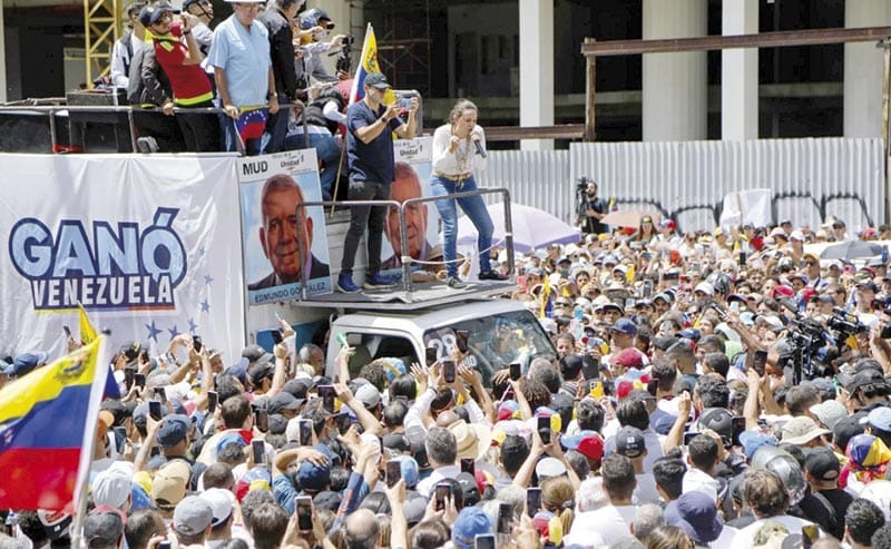 ¡MILES DE VENEZOLANOS PROTESTAN EN EL MUNDO!