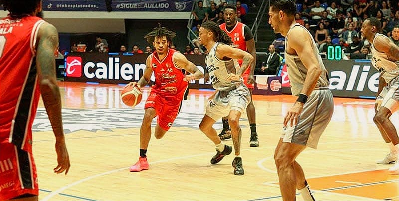 ¡TRIUNFAZO FRENTE A LOBOS! - *Primera serie que ganan los emplumados