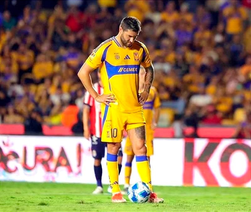 ¡GIGNAC FALLA PENAL Y TIGRES EMPATA CON CHIVAS! - Chivas igualó 1-1 con Tigres para dividir puntos en su duelo de la fecha 5 en el Apertura 2024.