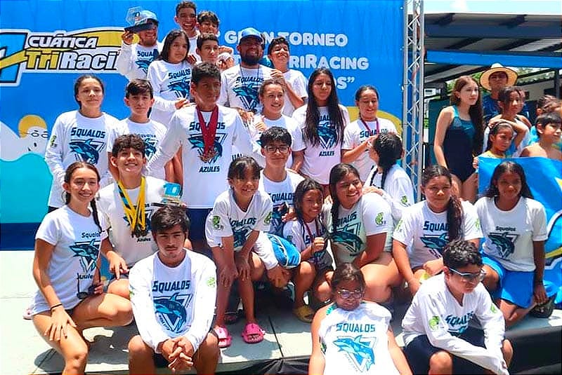 ¡SQUALOS AZULES CAMPEONES DE PREEQUIPOS EN NATACIÓN! - CIRCUITO JAROCHO