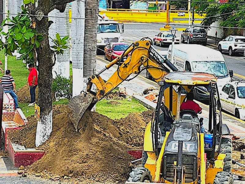 ¡EL “PULPO” REMES TENDRÁ SU ESTATUA! - Y EN POZA RICA *La pondrán en el Parque Juárez