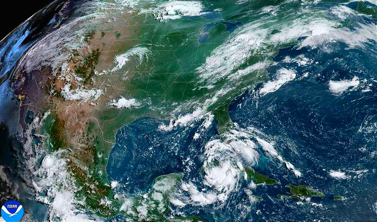 ¡A PUNTO DE FORMARSE TORMENTA EN EL GOLFO! - *FIN DE SEMANA HÚMEDO Y CALIENTE