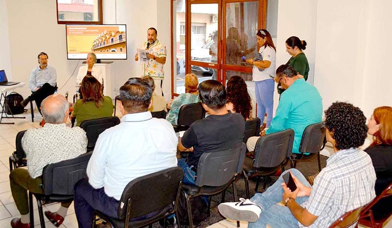 CELEBRAN A LA CASA PRINCIPAL CON UN CONVERSATORIO