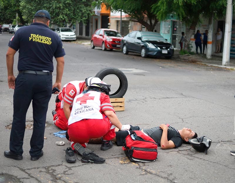 ¡“OVNI” MANDA AL HOSPITAL A JOVENCITO MOTORIZADO!