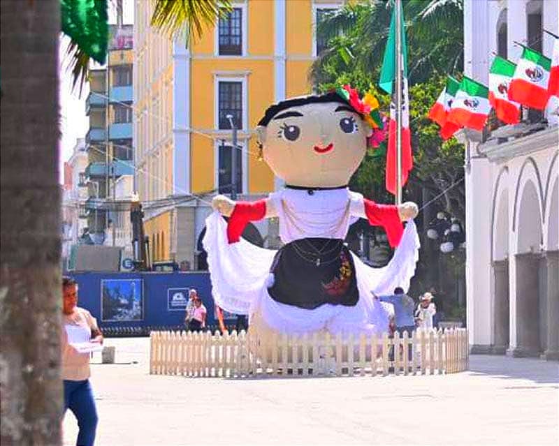 ¡VUELVE “TOÑITA” AL ZÓCALO! - *Decía Agustín Lara, “la más grande cancionera de todos los tiempos”