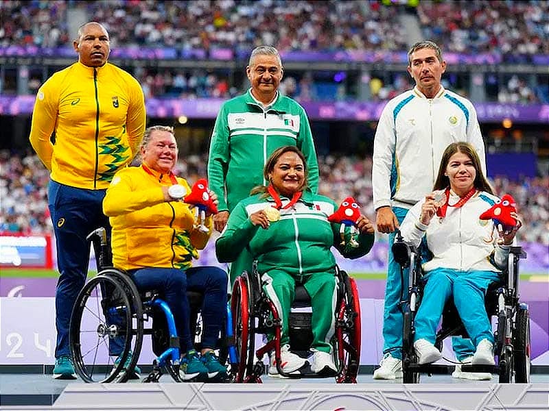 ¡CAYO LA DE ORO! - LA MEXICANA GLORIA ZARZA HACE HISTORIA EN PARIS