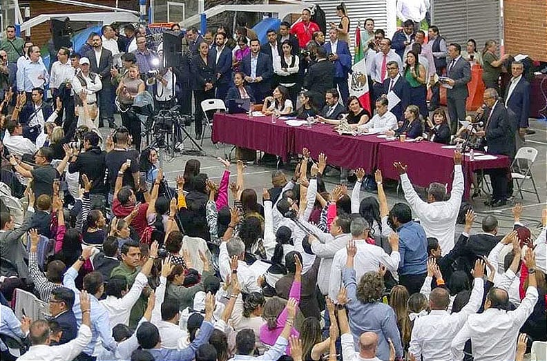 ¡HASTA SE ‘DESCHONGAN’ DIPUTADOS Y SENADORES! - REFORMA JUDICIAL