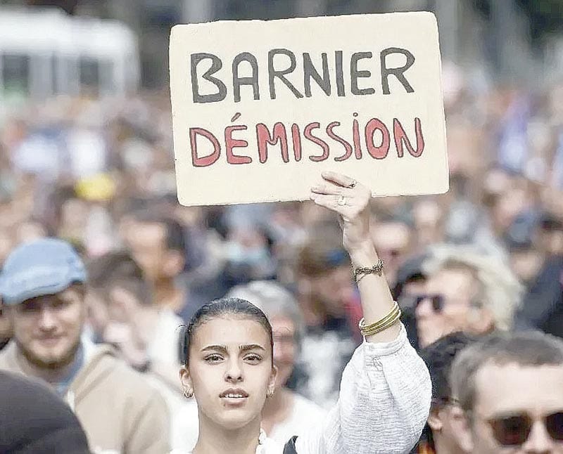 ¡PROTESTAN EN FRANCIA CONTRA NOMBRAMIENTO DE BARNIER COMO NUEVO PRIMER MINISTRO!