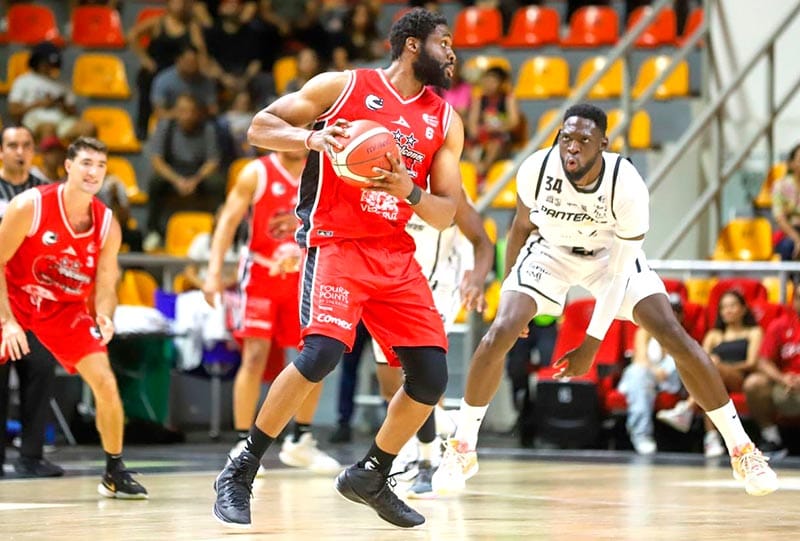 ¡SE PRESENTA HALCONES ROJOS EN CASA CON EL COACH CARLOS RIVERA!