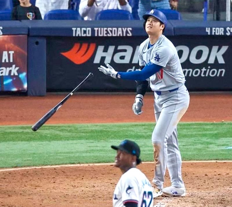 ¡SHOHEI OHTANI ES EL PRIMER JUGADOR DE MLB EN LLEGAR A 50-50!