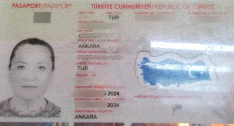 ¡ROBAN A BAILARINA DE TURQUÍA! - *Sólo Pide le Devuelvan su Pasaporte