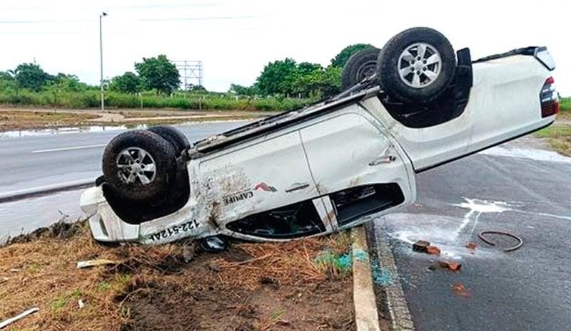 ¡SE VOLTEÓ CAMIONETA DE CAPUFE! - CARRETERA COATZACOALCOS-MINATITLÁN