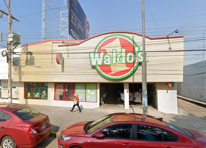 ¡VIOLENTO ASALTO A LA TIENDA WALDOS!