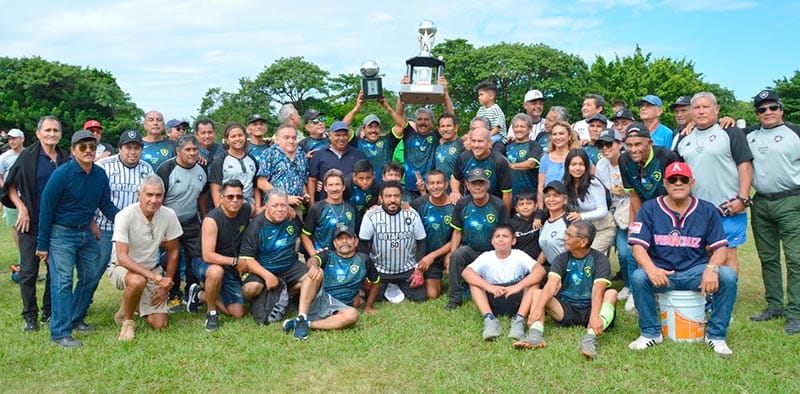 ¡”PAPÁ” BOTAFOGO SE LLEVA EL CAMPEONÍSIMO!