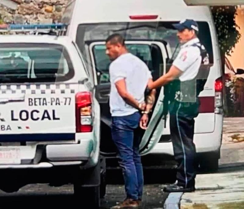 ¡CAPTURAN A TRAFICANTE DE MIGRANTES EN ORIZABA!