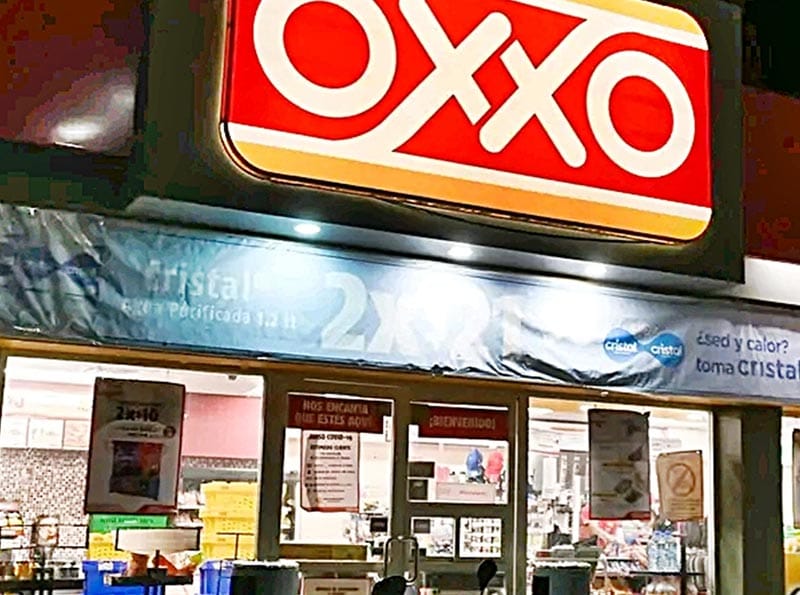 ¡CON UN CAÑÓN ATRACAN TIENDA OXXO!