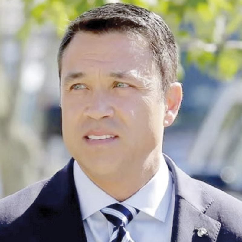 ¡MICHAEL GRIMM, QUEDA PARALÍTICO POR CAÍDA DE CABALLO!