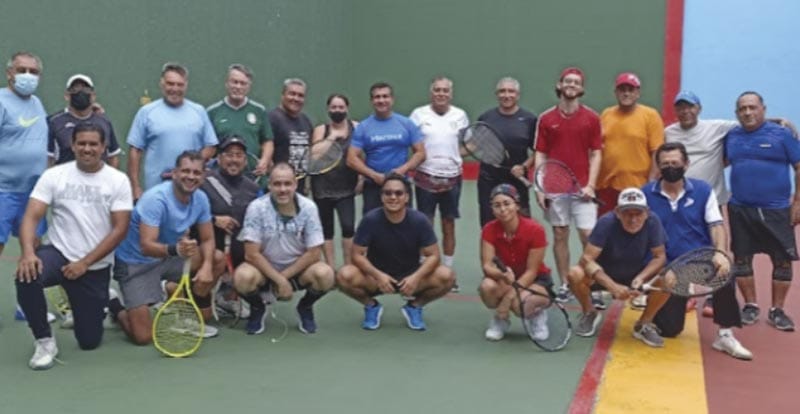 ¡ANUNCIAN TORNEOS NAVIDEÑOS DE FRONTENIS EN EL CDV!