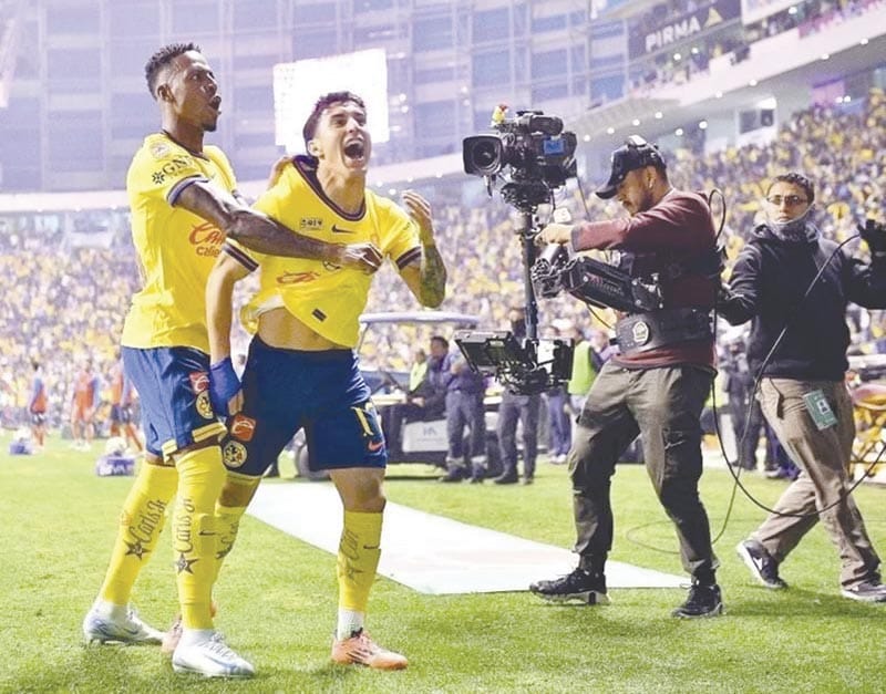 ¡TRICAMPEONATO A LA VISTA! - *América saca mínima ventaja sobre Monterrey 2-1