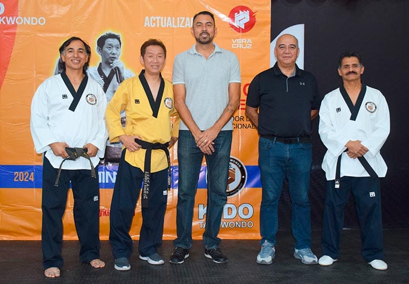 ¡CONCLUYE CON EXITO SEMINARIO DE POOMSAE!