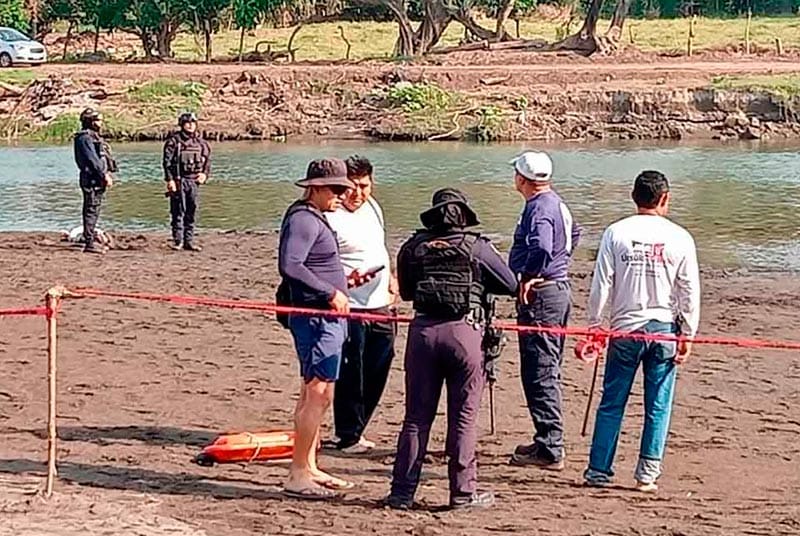 ¡NIÑO RESCATA A SU HERMANITA Y MURIÓ AHOGADO EN EL RÍO!