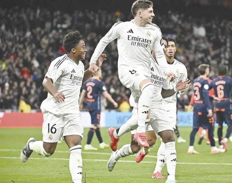 ¡REAL MADRID SE COMPLICA, PERO AVANZA EN LA COPA DEL REY!