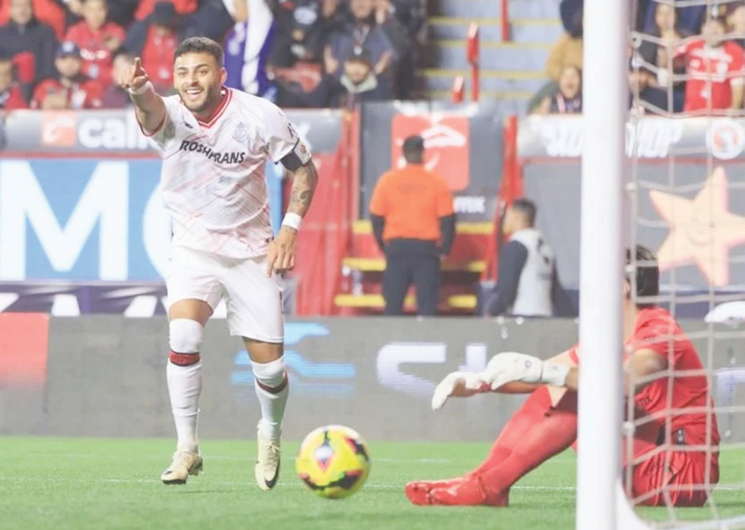 ¡ALEXIS VEGA MARCA DOBLETE EN TRIUNFO DE TOLUCA ANTE XOLOS, 4-2!