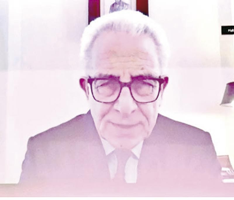 ¡MANDA UN 'CAUDILLO OCULTO' EN PALACIO, AFIRMA ZEDILLO!