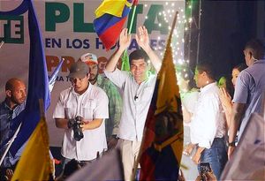 ¡CANDIDATO A LA PRESIDENCIA DE ECUADOR ESCAPA ILESO DE UN TIROTEO EN GUAYAQUIL!