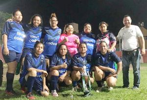 ¡SE CEFOR LAF SE CORONA EN TORNEO DE MAMÁS!