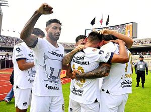 ¡PUMAS REMONTA Y LE QUITA BUENA RACHA A SAN LUIS!