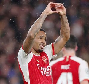 ¡ARSENAL REGRESA GOLEANDO EN LA CHAMPIONS, FRENTE AL PSV!