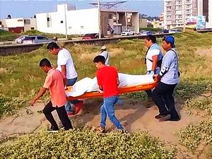 ¡ENCUENTRAN CADÁVER EN PLAYA DE COATZACOALCOS!