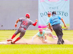 ¡ÁGUILA CONTRA DIABLOS EN EL “BETO ÁVILA”! -En la Liga Invernal