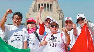 MEGA-MARCHA DE TRABAJADORES DEL PJF... ¡ERAN MÁS  DE 50O MIL!