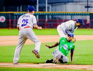 ¡CLÁSICOS BOCA SON LOS CAMPEONES! -En el Softbol del Águila