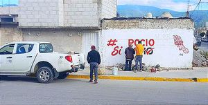 ¡LOS CACHAN! -Trabajadores de ICATVER Haciendo Pintas a Favor de Rocío Nahle