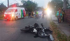 ¡TERMINA LA PARRANDA CHOCANDO DE FRENTE CONTRA AUTOMÓVIL! -En la Carretera Playa de Vacas